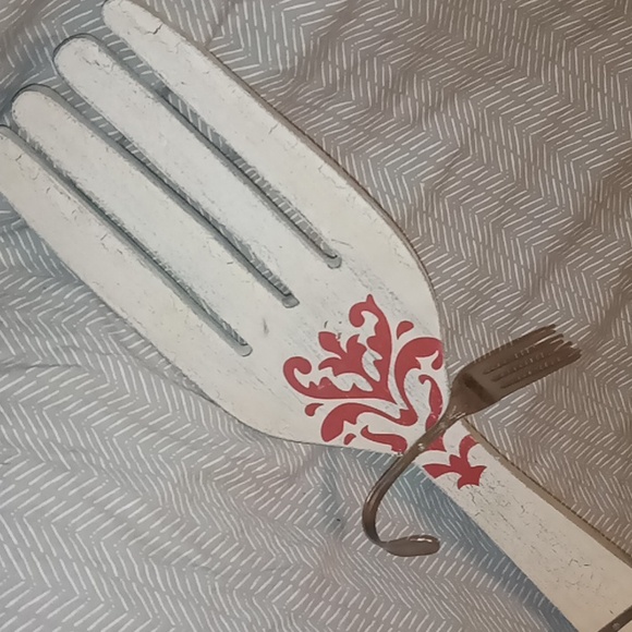 Wall Decor - Picture 2 of 5